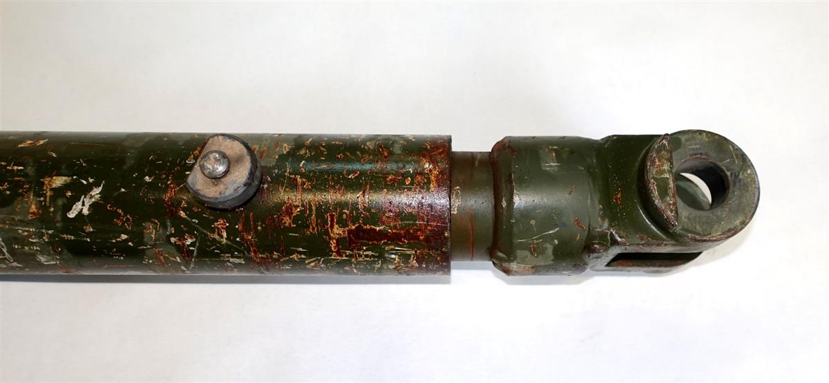 Military Truck Medium Tow Bar (NSN 4910013659304, PN 7551383)